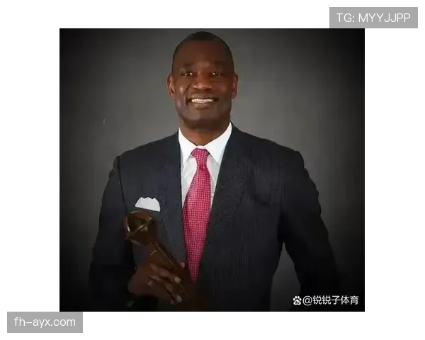 穆托姆博内线防守占优 对抗篮板球效率明显提升